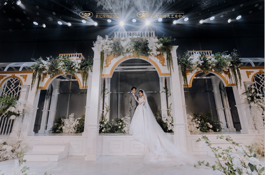 客片特辑 | 在水晶宫办婚礼，这对新人给出了最好的样板