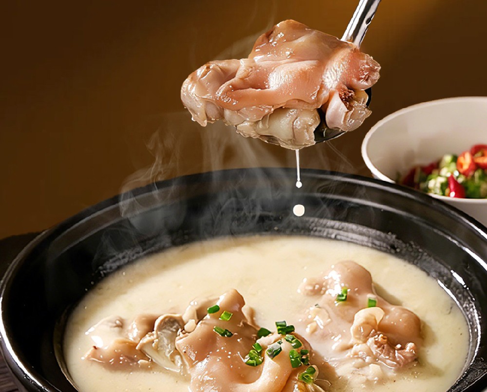 世纪缘招牌菜｜芸豆炖脱脂蹄花：去脂留胶，一碗吃出素颜光